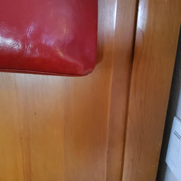 HOBO International Red Leather Shoulder Bag GUC - Picture 13 of 14